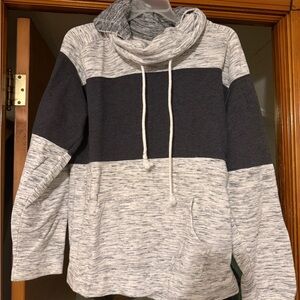 Stylish Two-Tone Men's Sweater